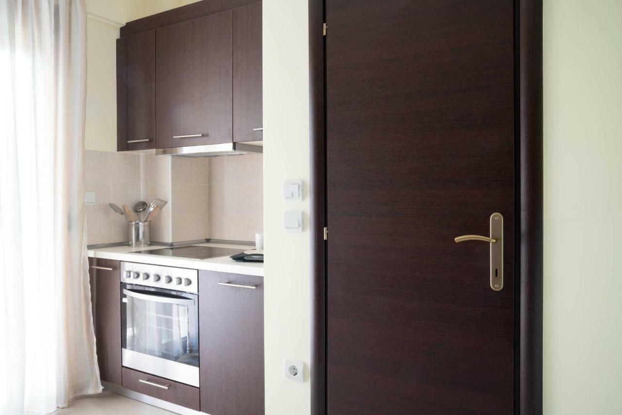 Alexandros Maisonettes Неа Мудания Екстериор снимка